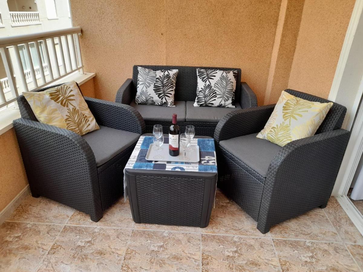 Luxury 2 Bedrooms Apartment With A Garage Torrevieja Exteriör bild