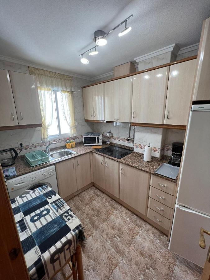 Luxury 2 Bedrooms Apartment With A Garage Torrevieja Exteriör bild