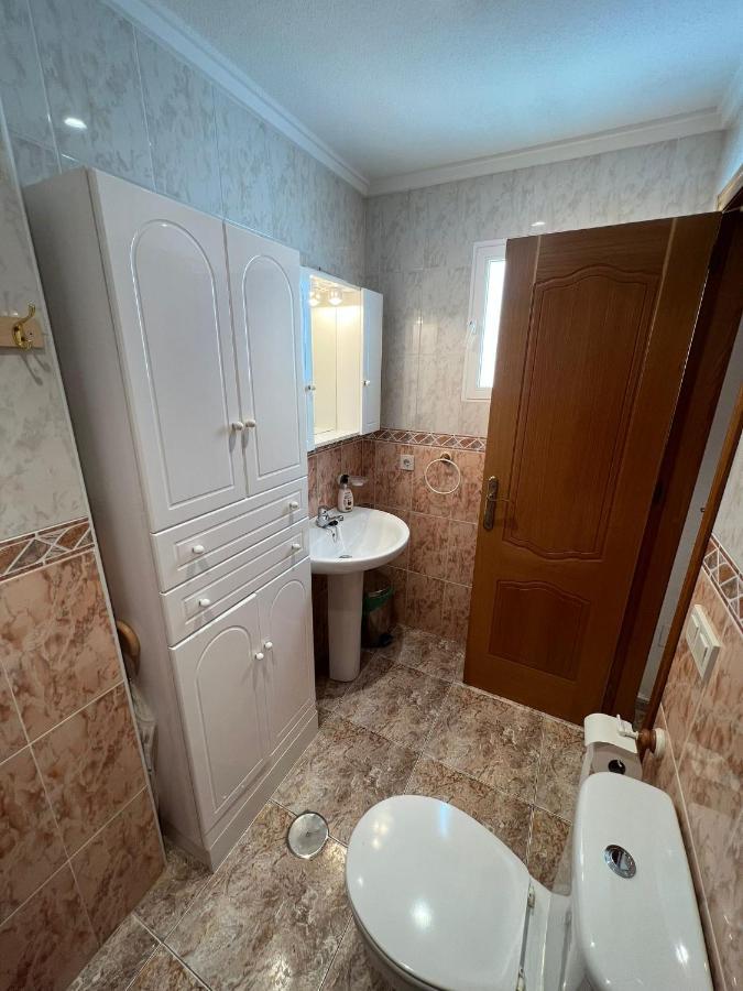 Luxury 2 Bedrooms Apartment With A Garage Torrevieja Exteriör bild